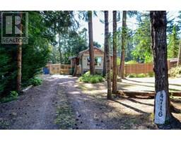 4716 Buccaneers Rd Pender Island