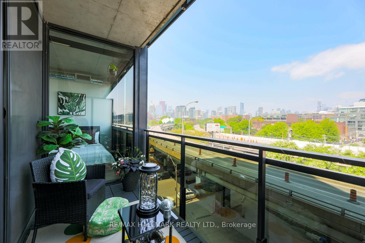 407 - 21 Lawren Harris Square, Toronto, Ontario  M5A 0T4 - Photo 33 - C12182490