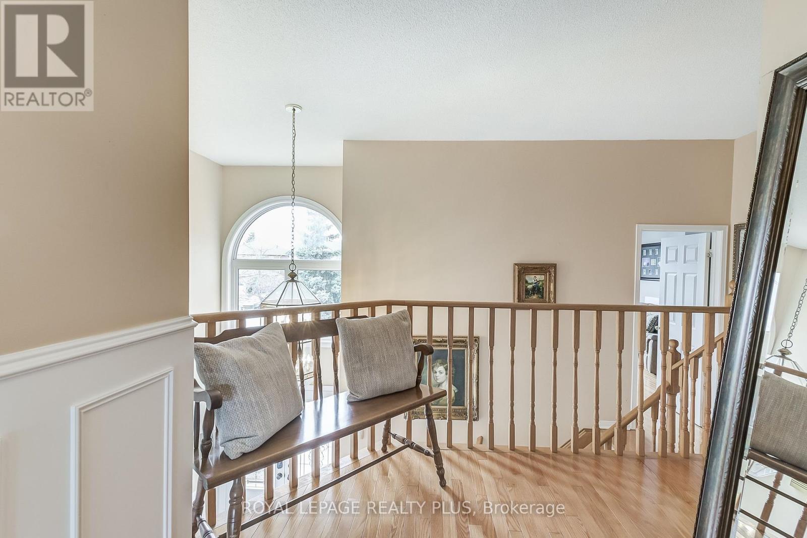 6451 Alderwood Trail, Mississauga, Ontario  L5N 6W5 - Photo 24 - W12187219
