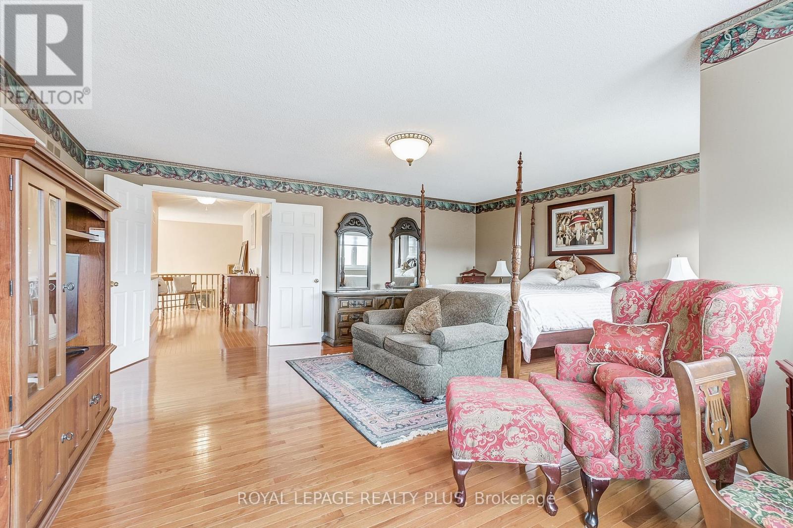 6451 Alderwood Trail, Mississauga, Ontario  L5N 6W5 - Photo 26 - W12187219