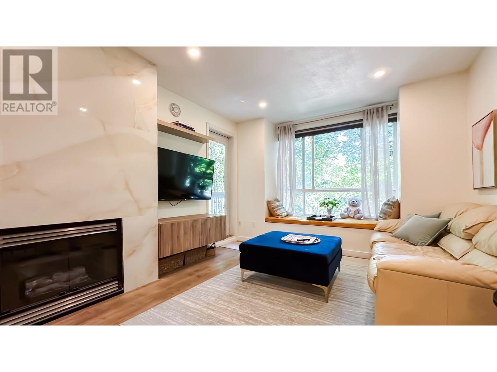 317 6833 Village Green, Burnaby, British Columbia  V5E 4M1 - Photo 1 - R3014674