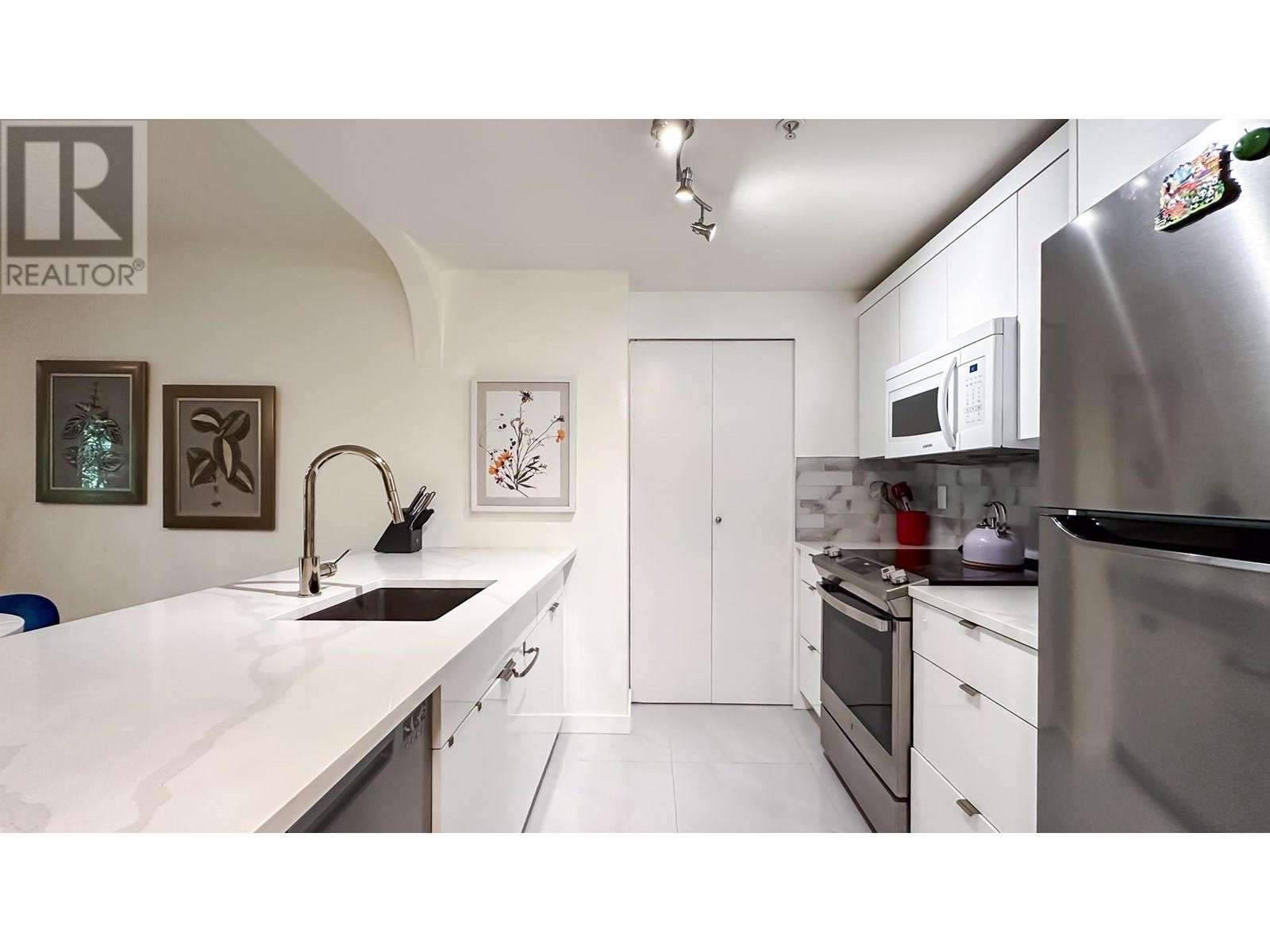 317 6833 Village Green, Burnaby, British Columbia  V5E 4M1 - Photo 10 - R3014674