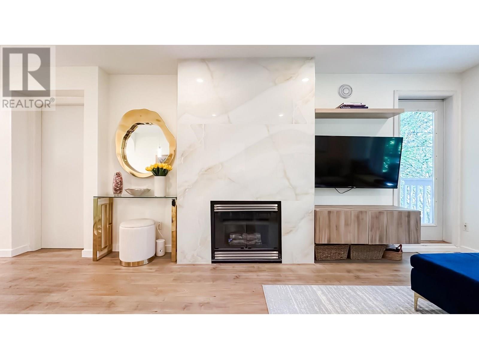 317 6833 Village Green, Burnaby, British Columbia  V5E 4M1 - Photo 4 - R3014674