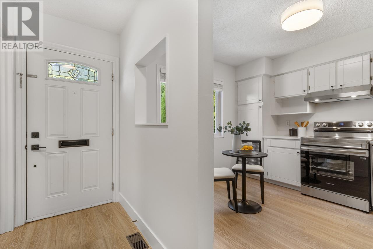 280a Evergreen Drive, Port Moody, British Columbia  V3H 1S2 - Photo 5 - R3014688