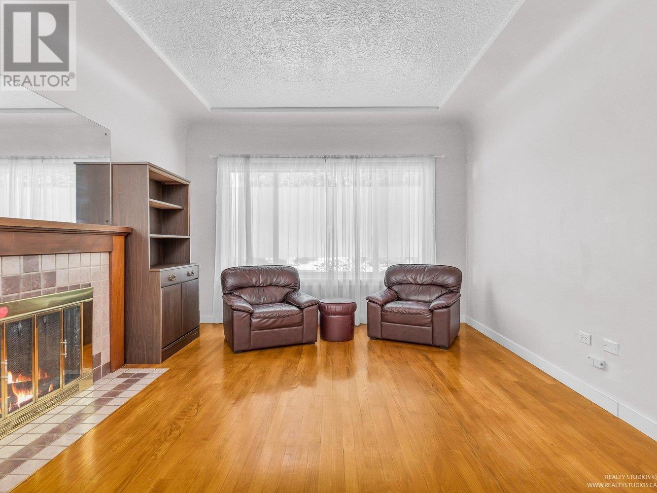 1032 E 49th Avenue, Vancouver, British Columbia  V5W 2H8 - Photo 4 - R3014680
