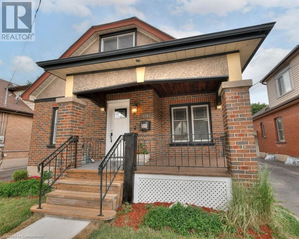 115 Mintern Avenue, Brantford, Ontario  N3S 1L4 - Photo 2 - 40740302