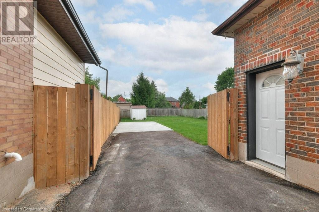 115 Mintern Avenue, Brantford, Ontario  N3S 1L4 - Photo 30 - 40740302