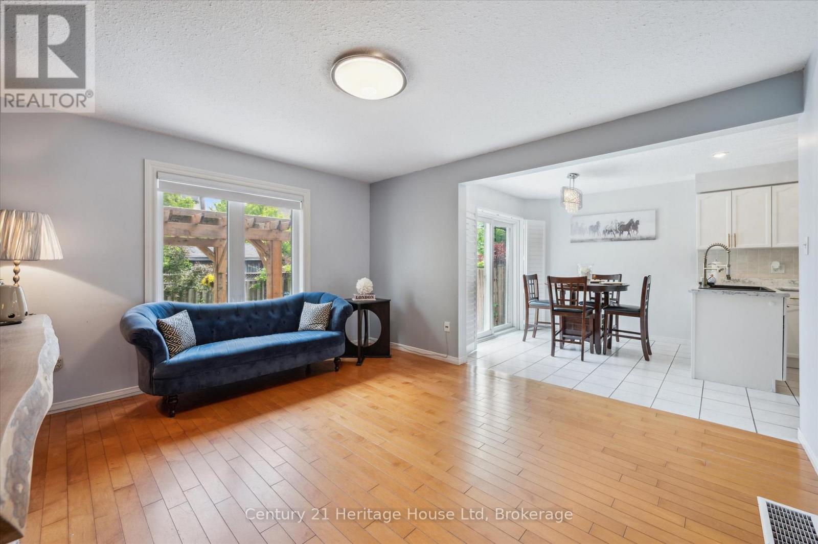 128 Milson Crescent, Guelph, Ontario  N1C 1G5 - Photo 10 - X12214531
