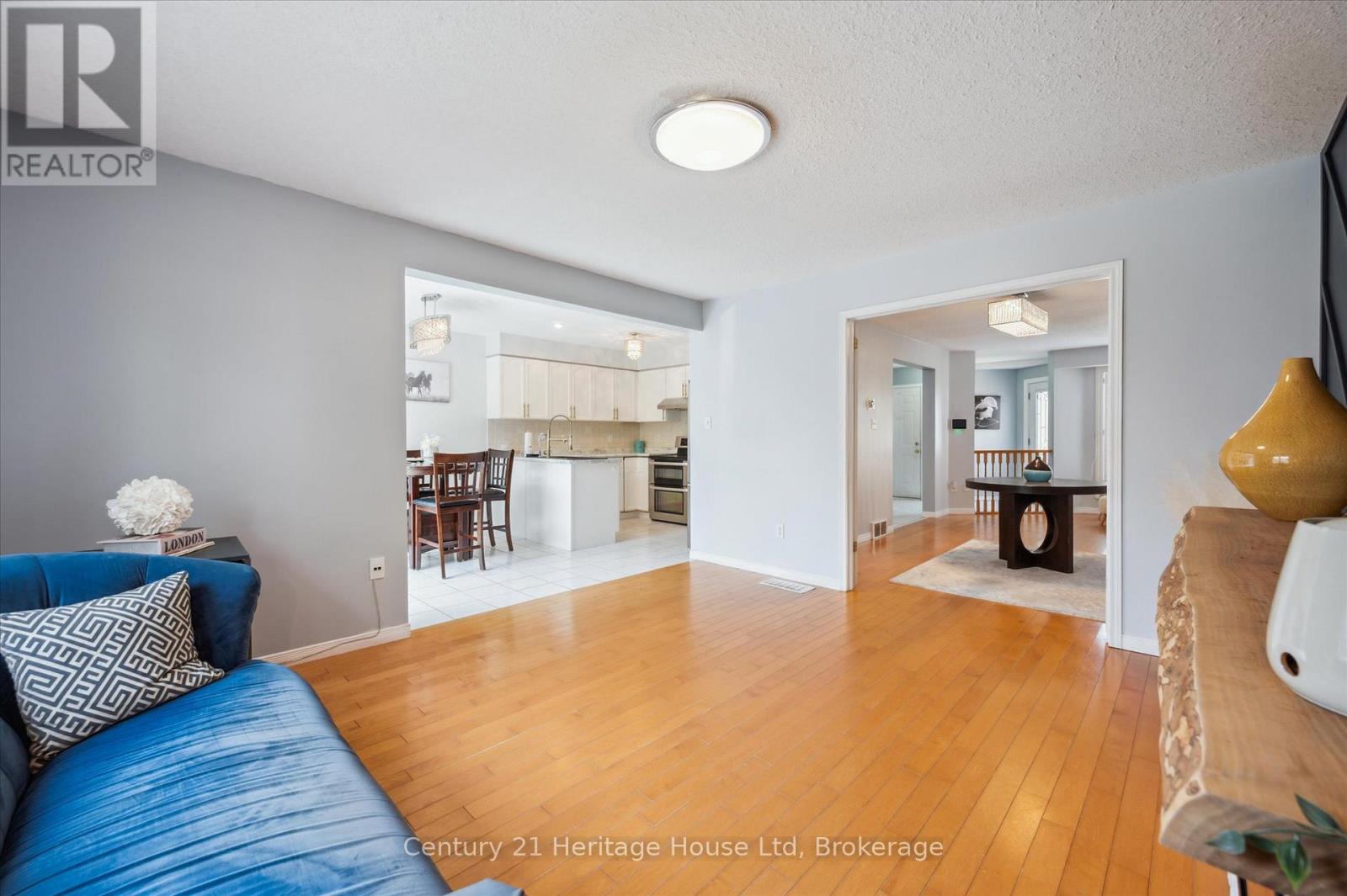 128 Milson Crescent, Guelph, Ontario  N1C 1G5 - Photo 11 - X12214531