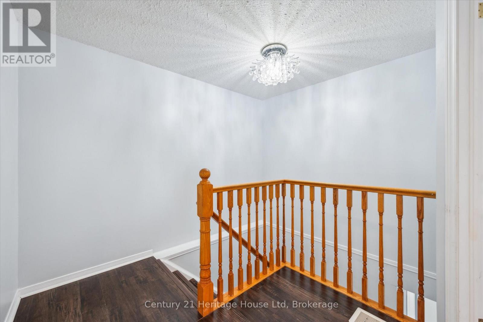 128 Milson Crescent, Guelph, Ontario  N1C 1G5 - Photo 20 - X12214531