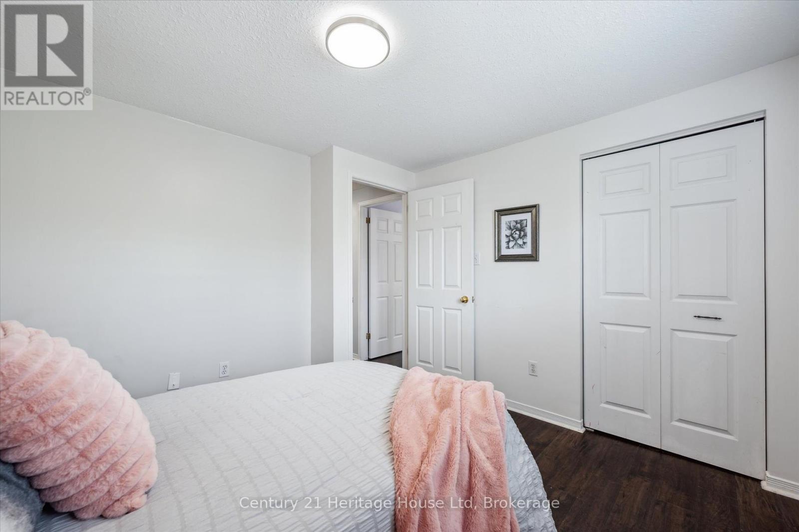 128 Milson Crescent, Guelph, Ontario  N1C 1G5 - Photo 24 - X12214531