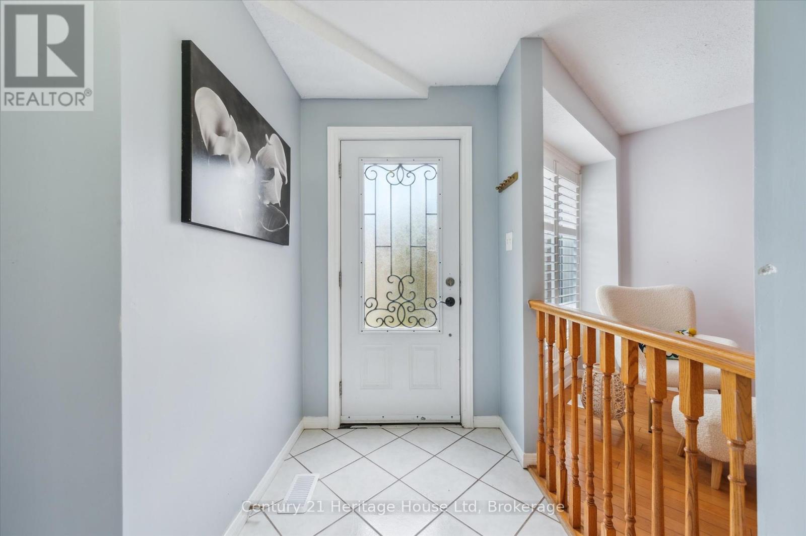 128 Milson Crescent, Guelph, Ontario  N1C 1G5 - Photo 5 - X12214531