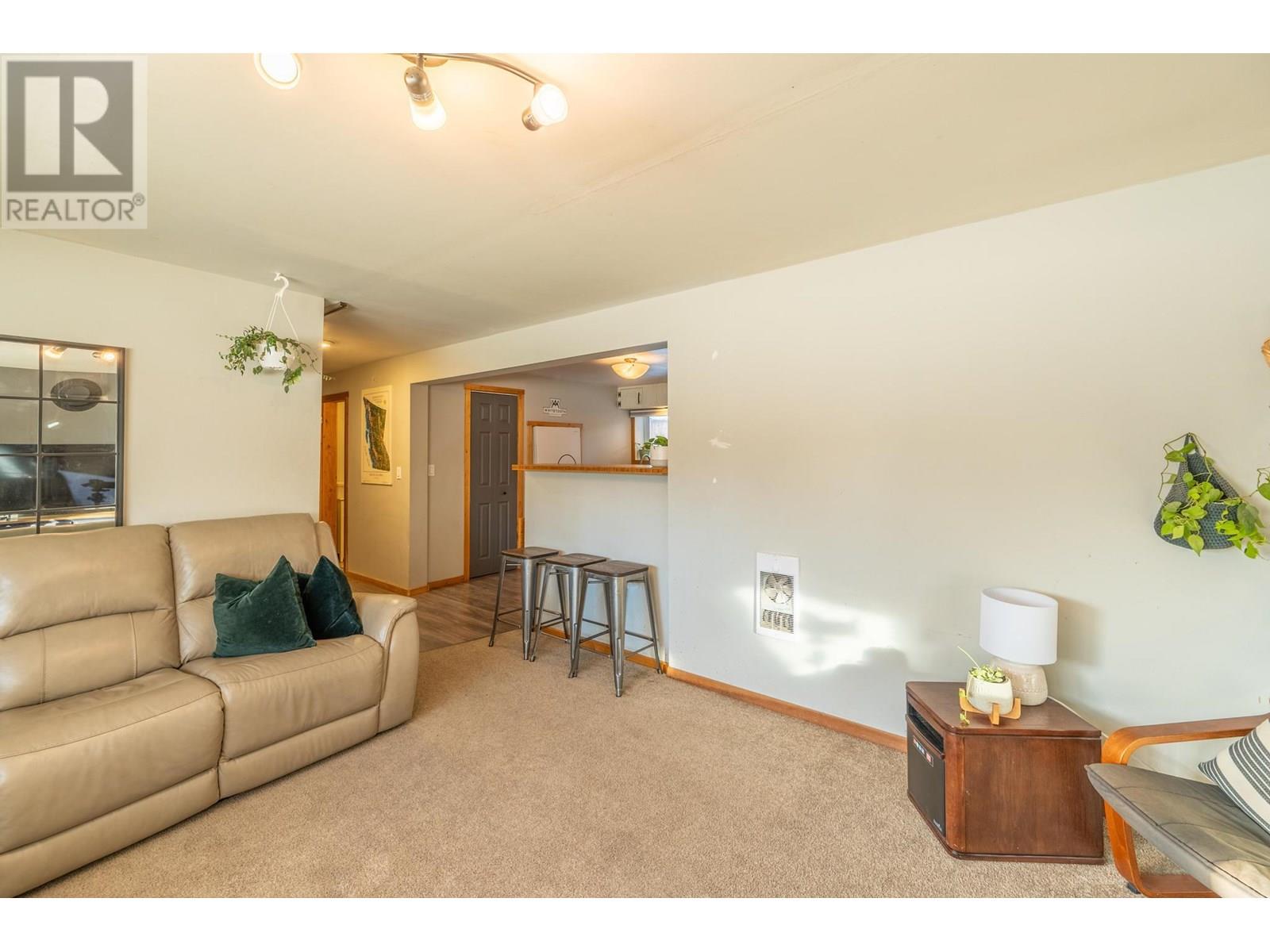 505 6th Street, Golden, British Columbia  V0A 1H0 - Photo 22 - 10334180