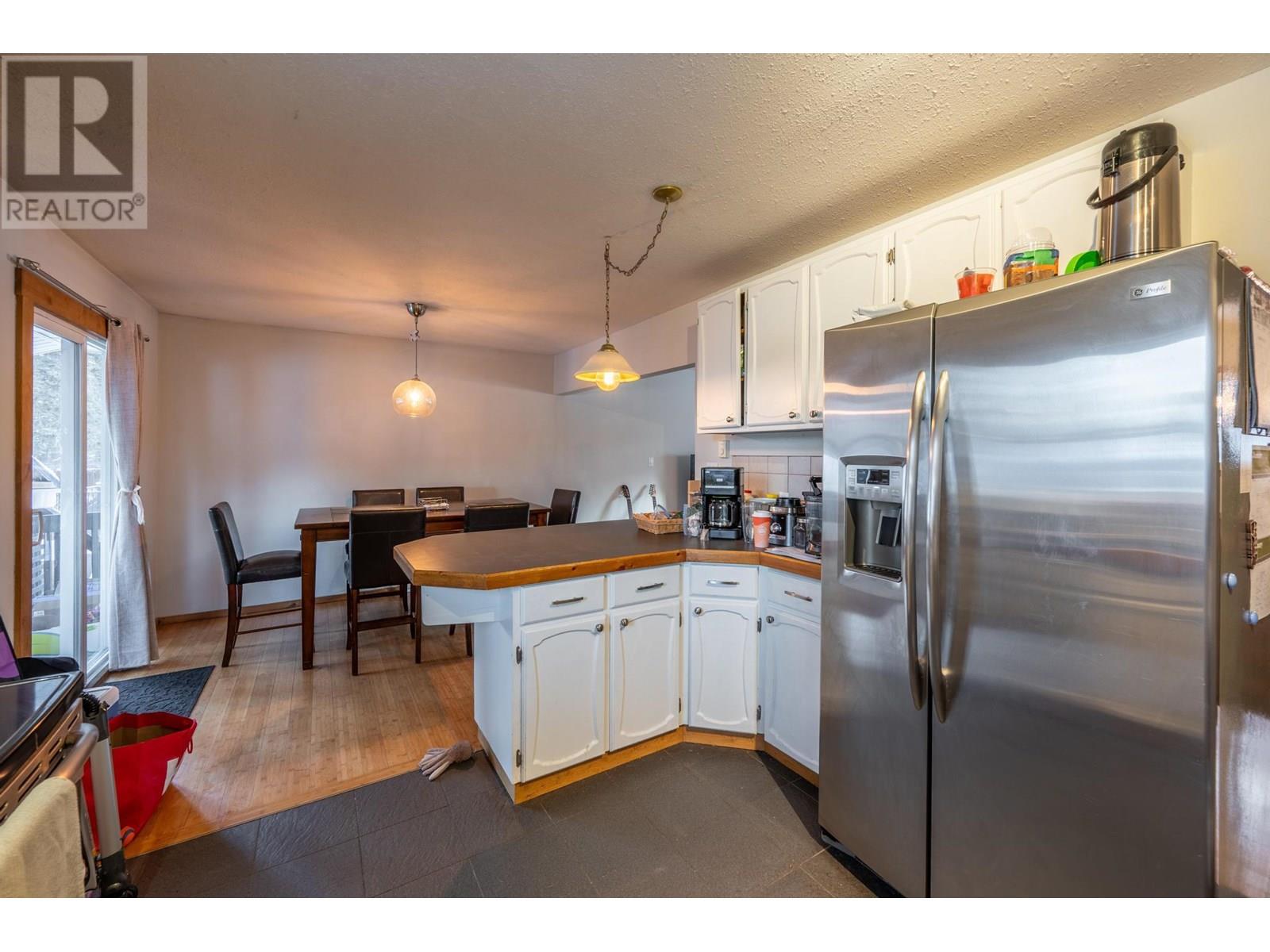 505 6th Street, Golden, British Columbia  V0A 1H0 - Photo 5 - 10334180