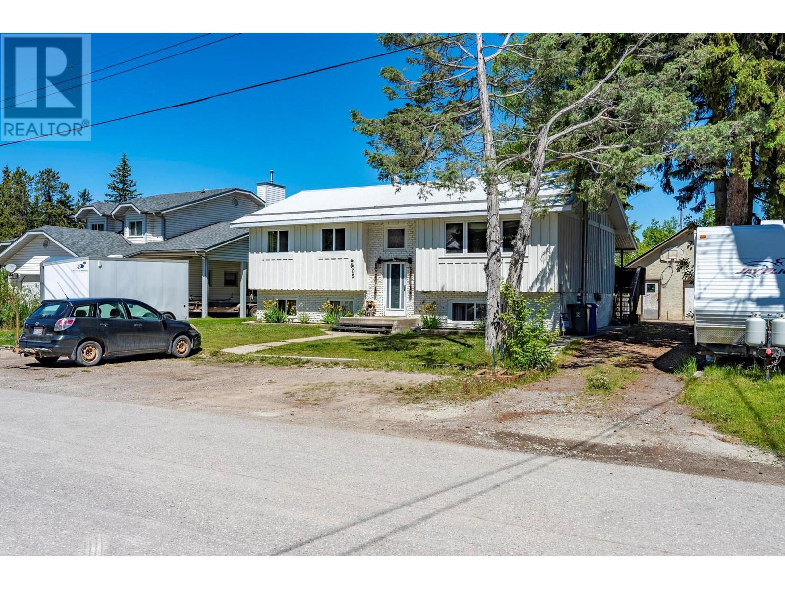 505 6th Street, Golden, British Columbia  V0A 1H0 - Photo 42 - 10334180