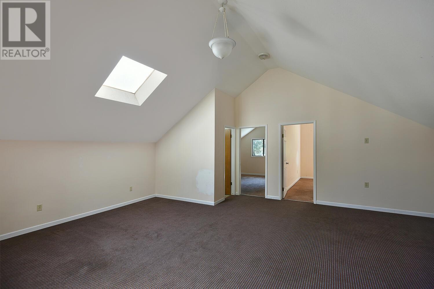 5651 Wakefield Road, Sechelt, British Columbia  V7Z 0N4 - Photo 14 - R2994194