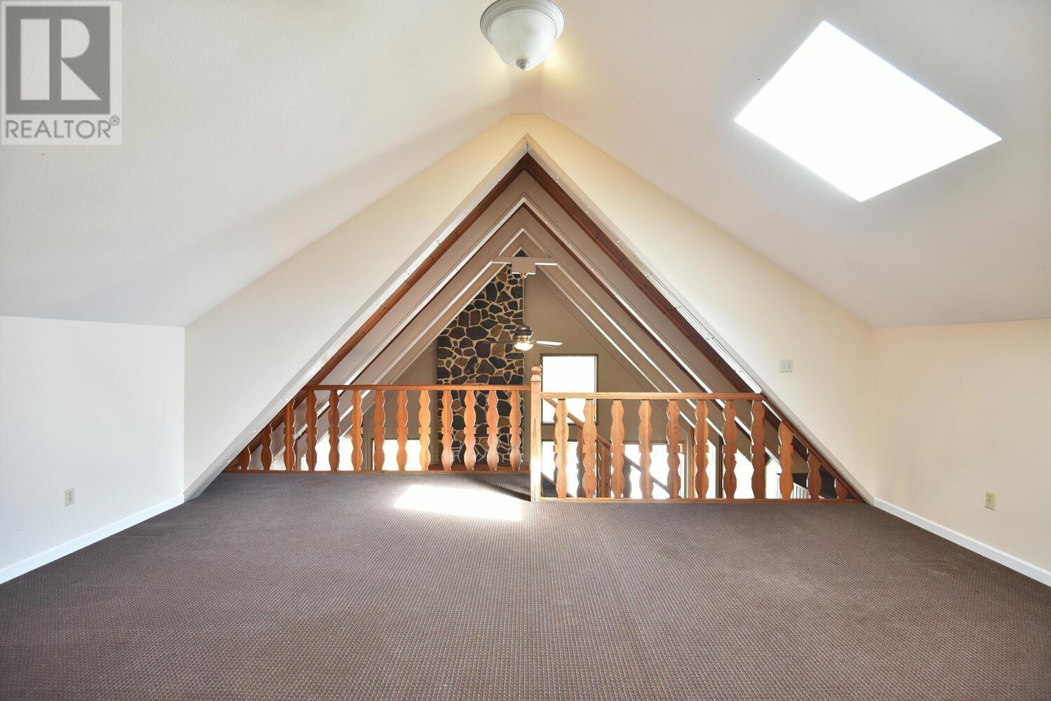5651 Wakefield Road, Sechelt, British Columbia  V7Z 0N4 - Photo 19 - R2994194