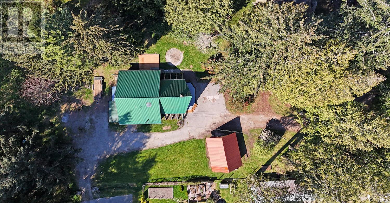 5651 Wakefield Road, Sechelt, British Columbia  V7Z 0N4 - Photo 30 - R2994194