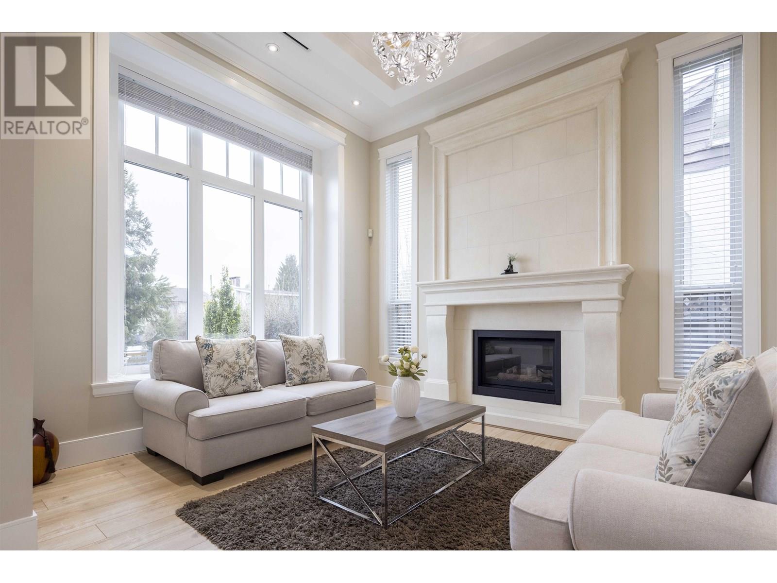 2052 Paulus Crescent, Burnaby, British Columbia  V5A 2M1 - Photo 11 - R3014679