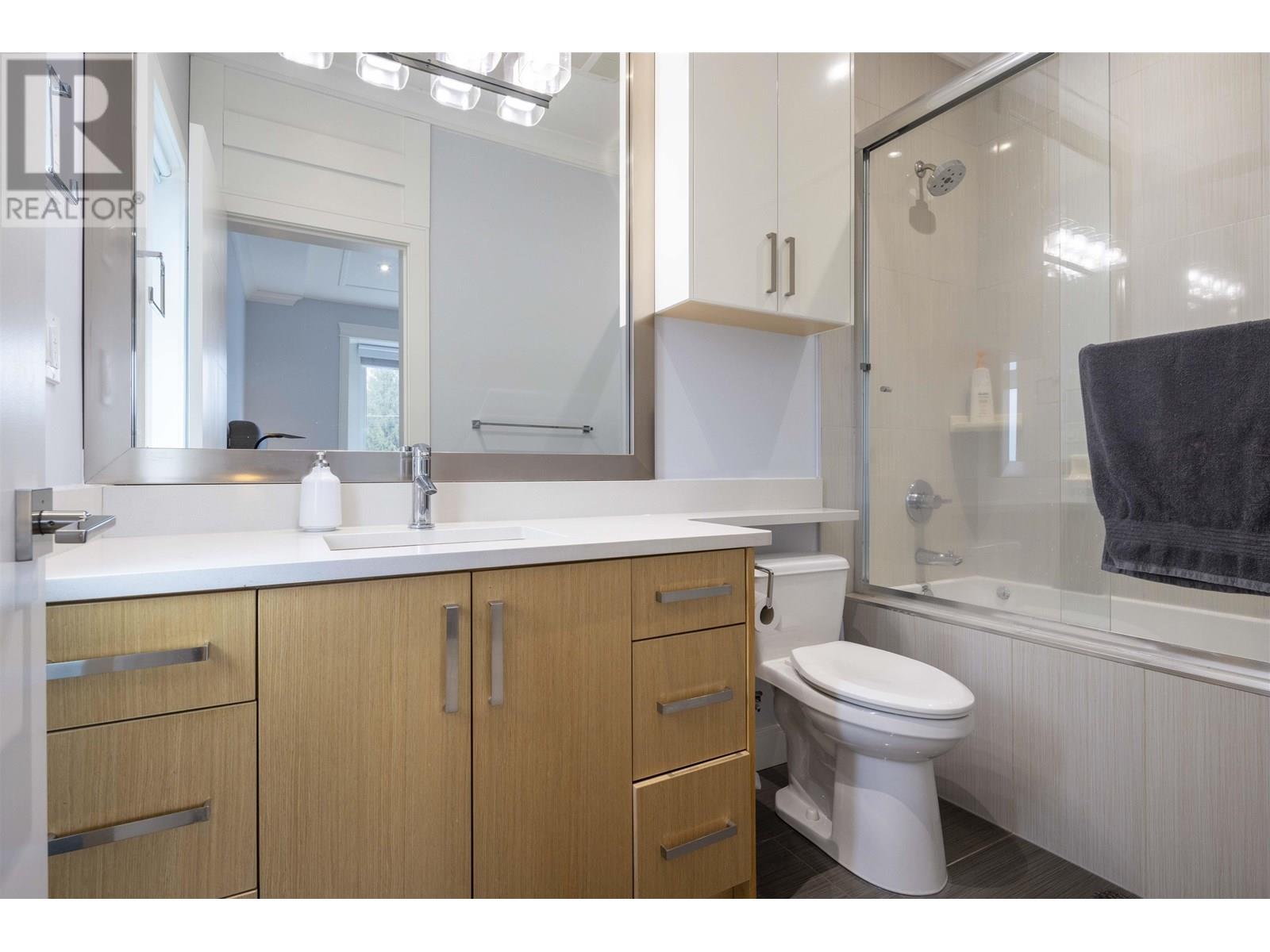 2052 Paulus Crescent, Burnaby, British Columbia  V5A 2M1 - Photo 30 - R3014679