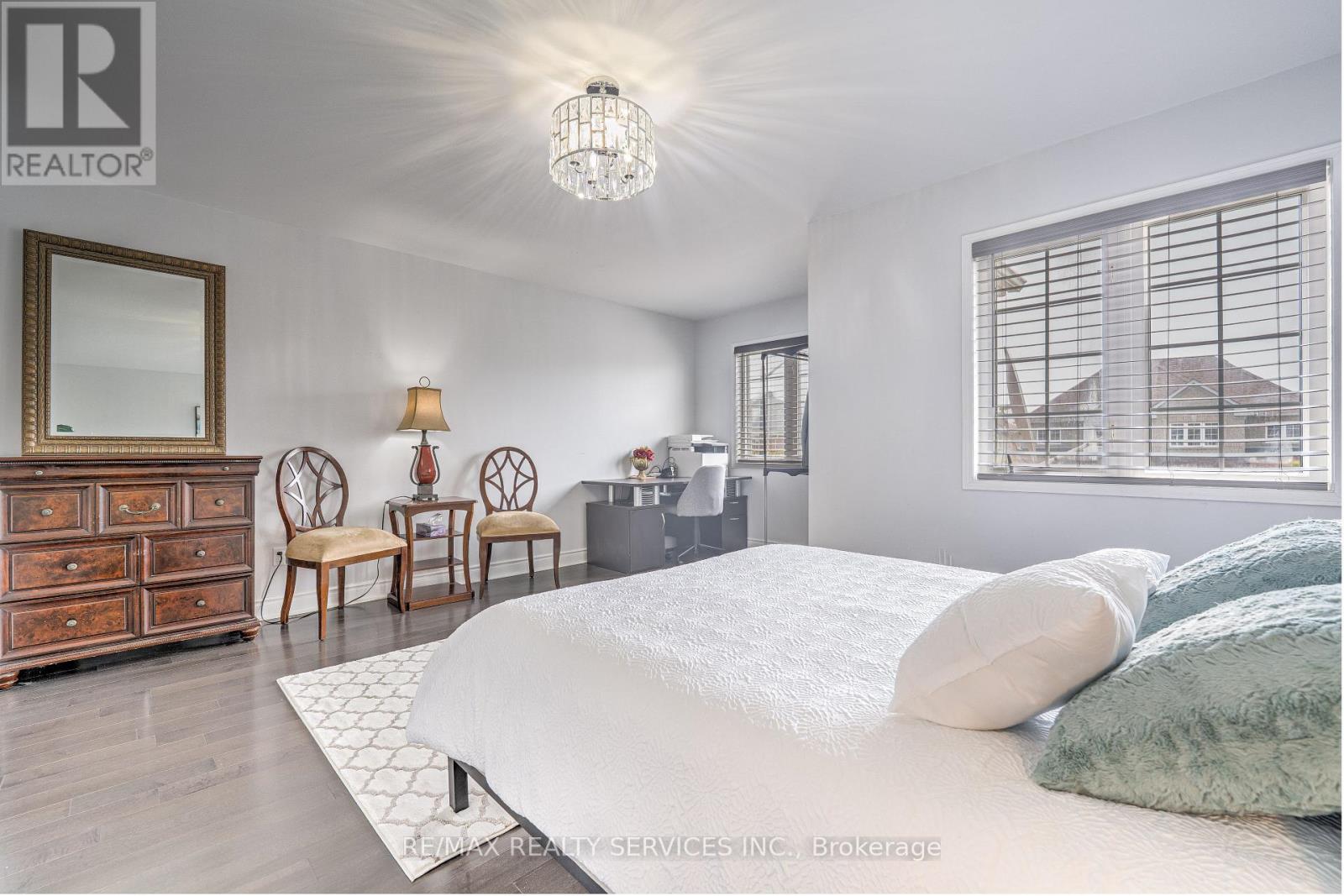 3469 Southwick Street, Mississauga, Ontario  L5M 7L4 - Photo 21 - W12210429