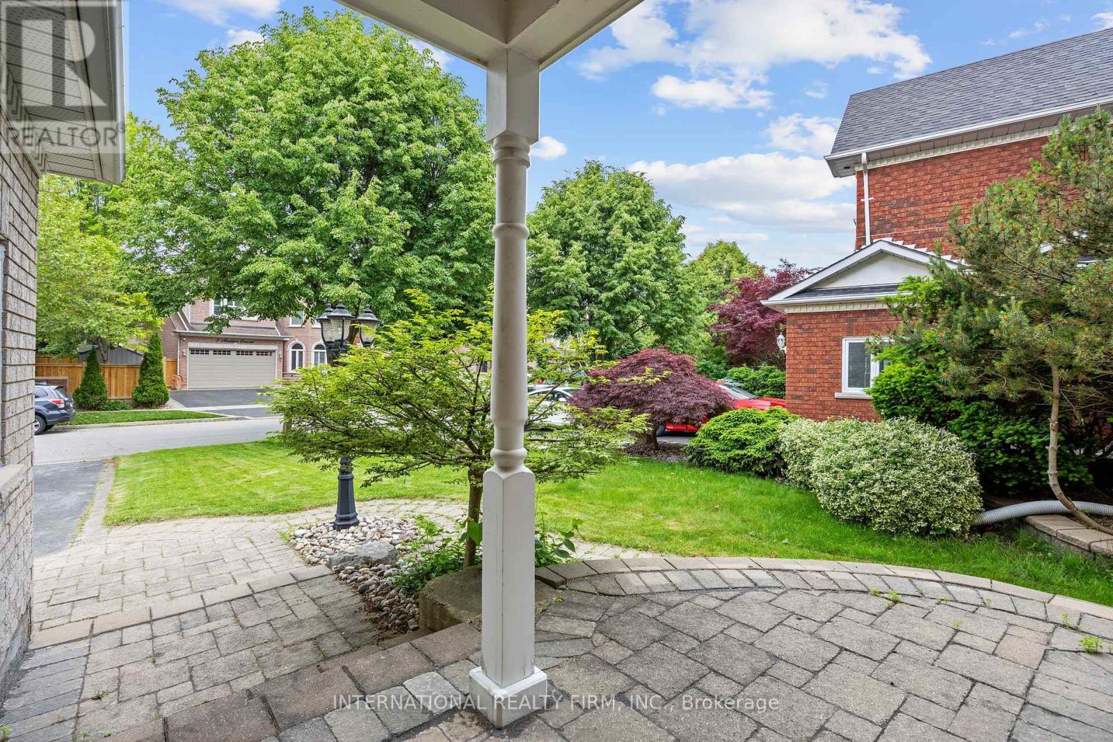 6 Mortimer Crescent, Ajax, Ontario  L1T 3Y1 - Photo 2 - E12214513