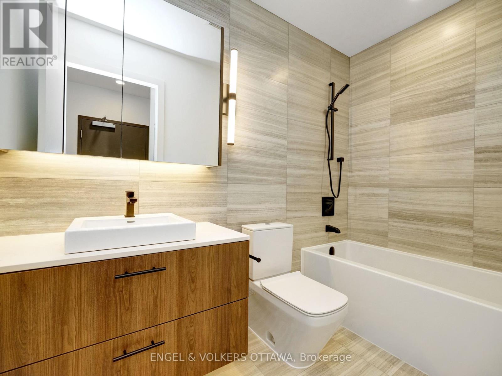202 - 10 James Street, Ottawa, Ontario  K2P 1T2 - Photo 28 - X12207674