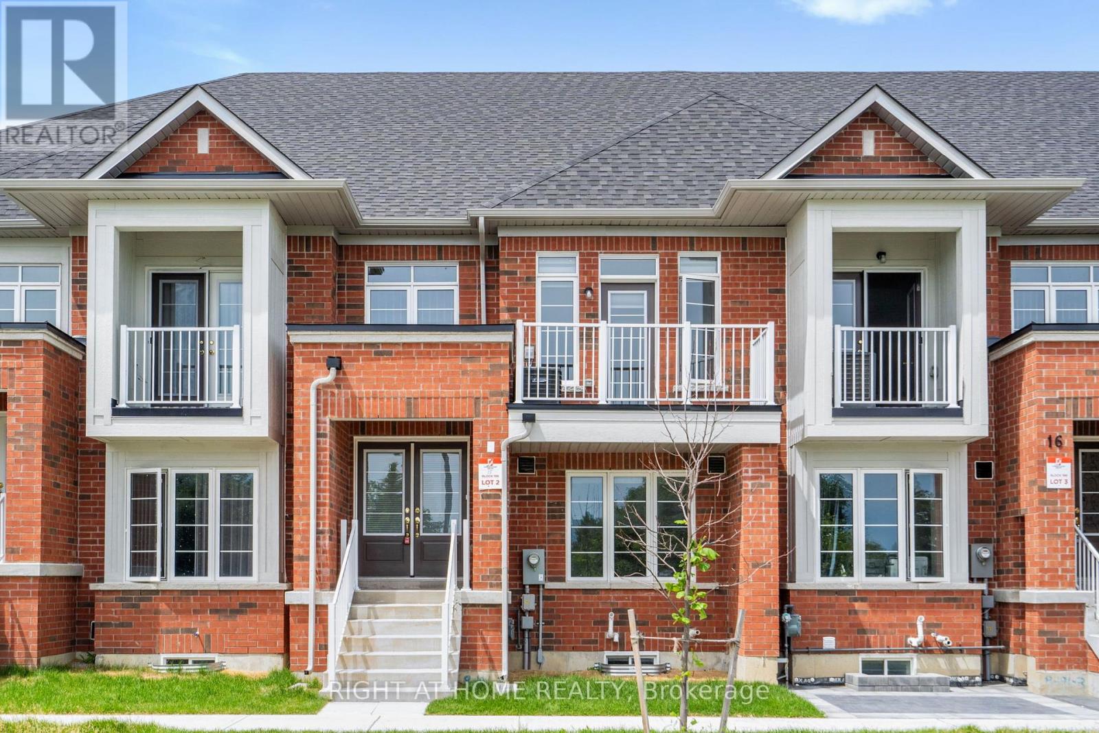 18 MCALISTER AVENUE, richmond hill, Ontario