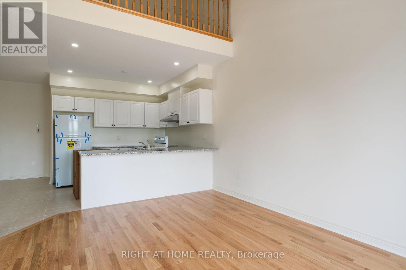 18 Mcalister Avenue, Richmond Hill, Ontario  L4S 0L3 - Photo 10 - N12214532