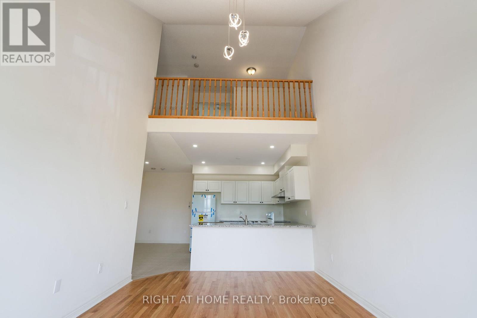 18 Mcalister Avenue, Richmond Hill, Ontario  L4S 0L3 - Photo 11 - N12214532