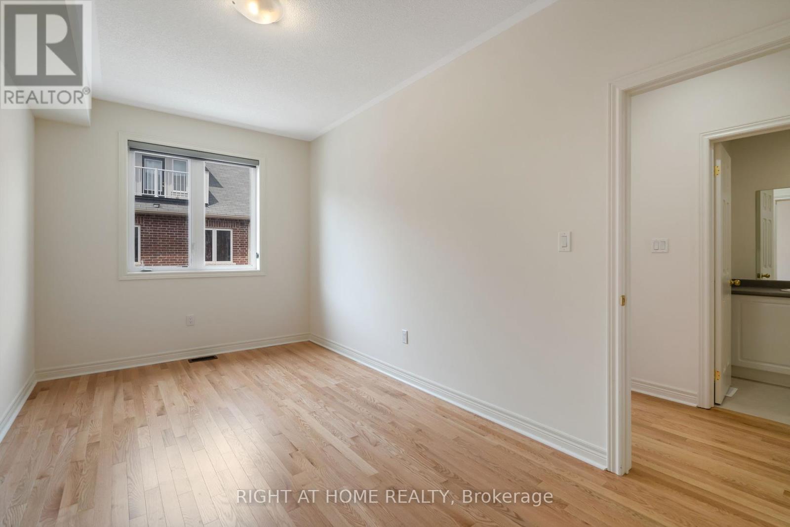 18 Mcalister Avenue, Richmond Hill, Ontario  L4S 0L3 - Photo 23 - N12214532