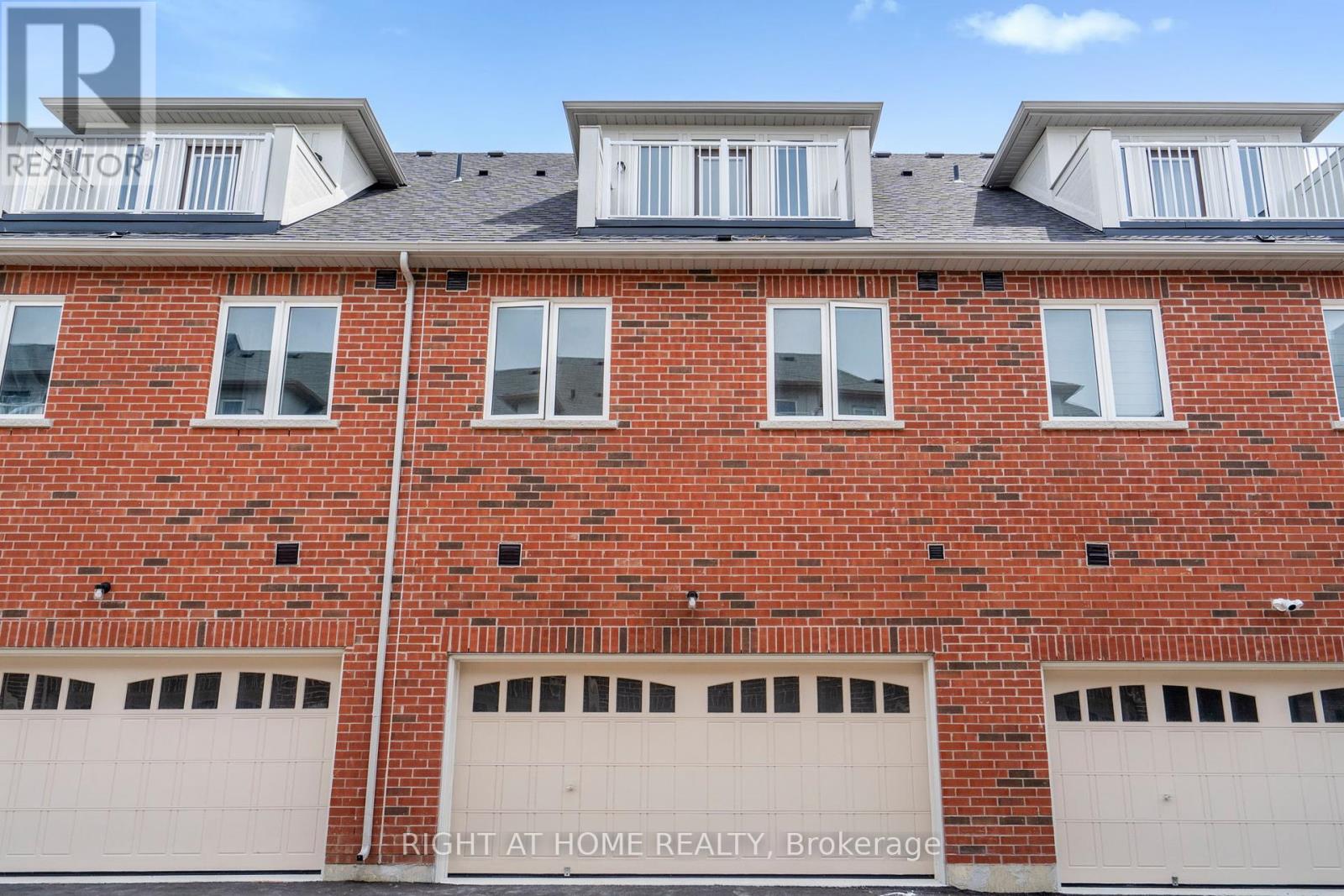 18 Mcalister Avenue, Richmond Hill, Ontario  L4S 0L3 - Photo 42 - N12214532