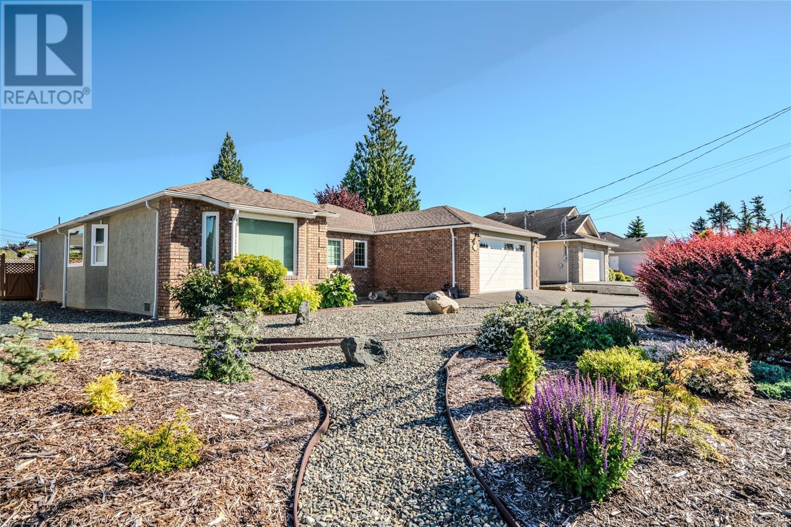 800 Mulholland Dr, Parksville, British Columbia  V9P 2K4 - Photo 5 - 998002