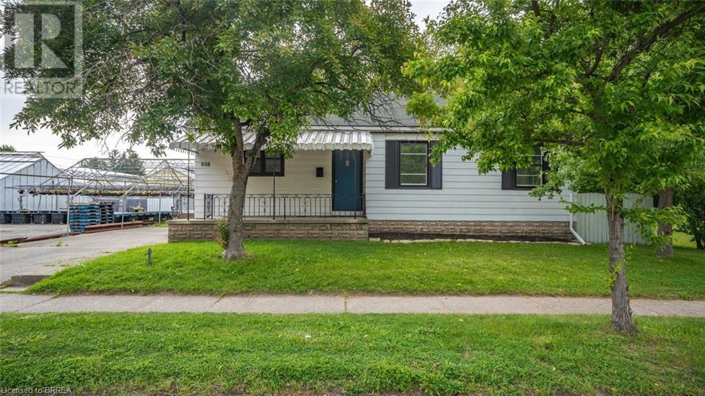 848 Colborne Street E, Brantford, Ontario  N3S 3S9 - Photo 2 - 40739932