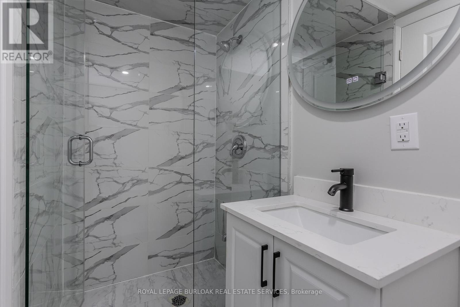 1291 Princeton Crescent, Burlington, Ontario  L7P 2K4 - Photo 26 - W12214515