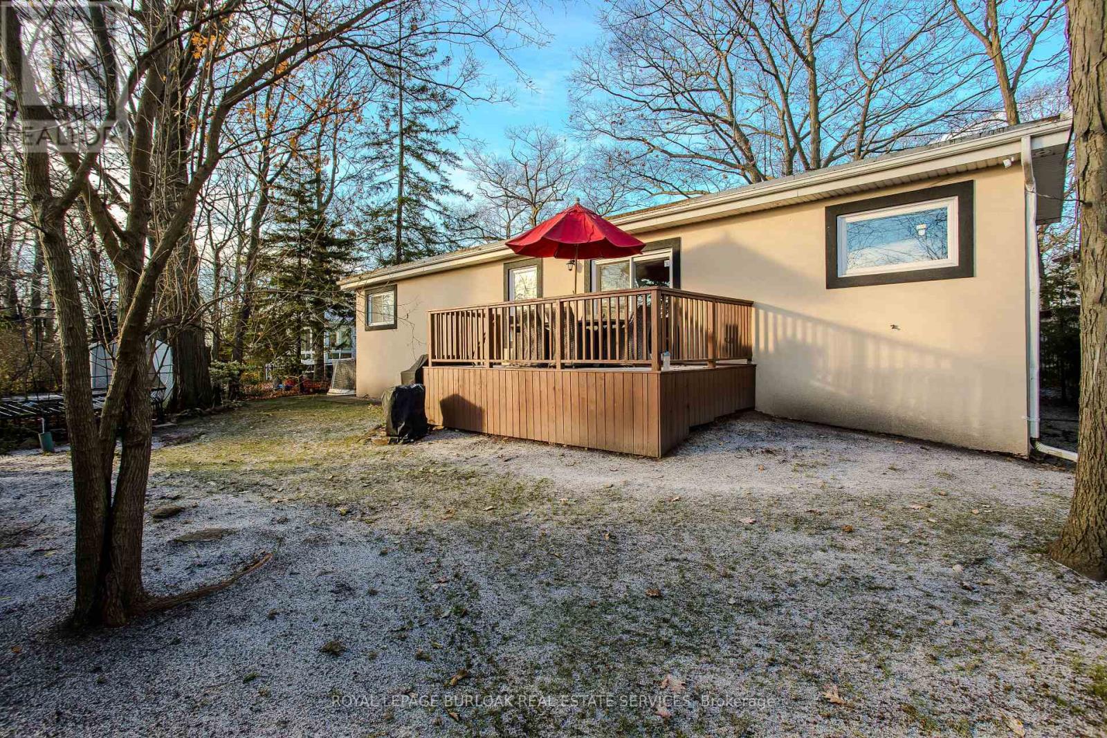 1291 Princeton Crescent, Burlington, Ontario  L7P 2K4 - Photo 28 - W12214515