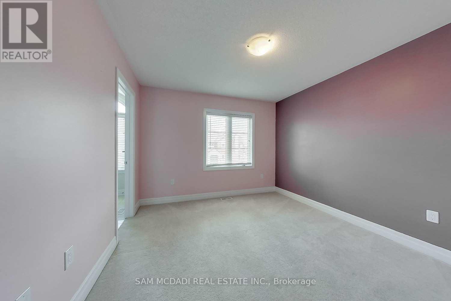 #upper - 190 Culp Trail, Oakville, Ontario  L6M 0W2 - Photo 21 - W12214517