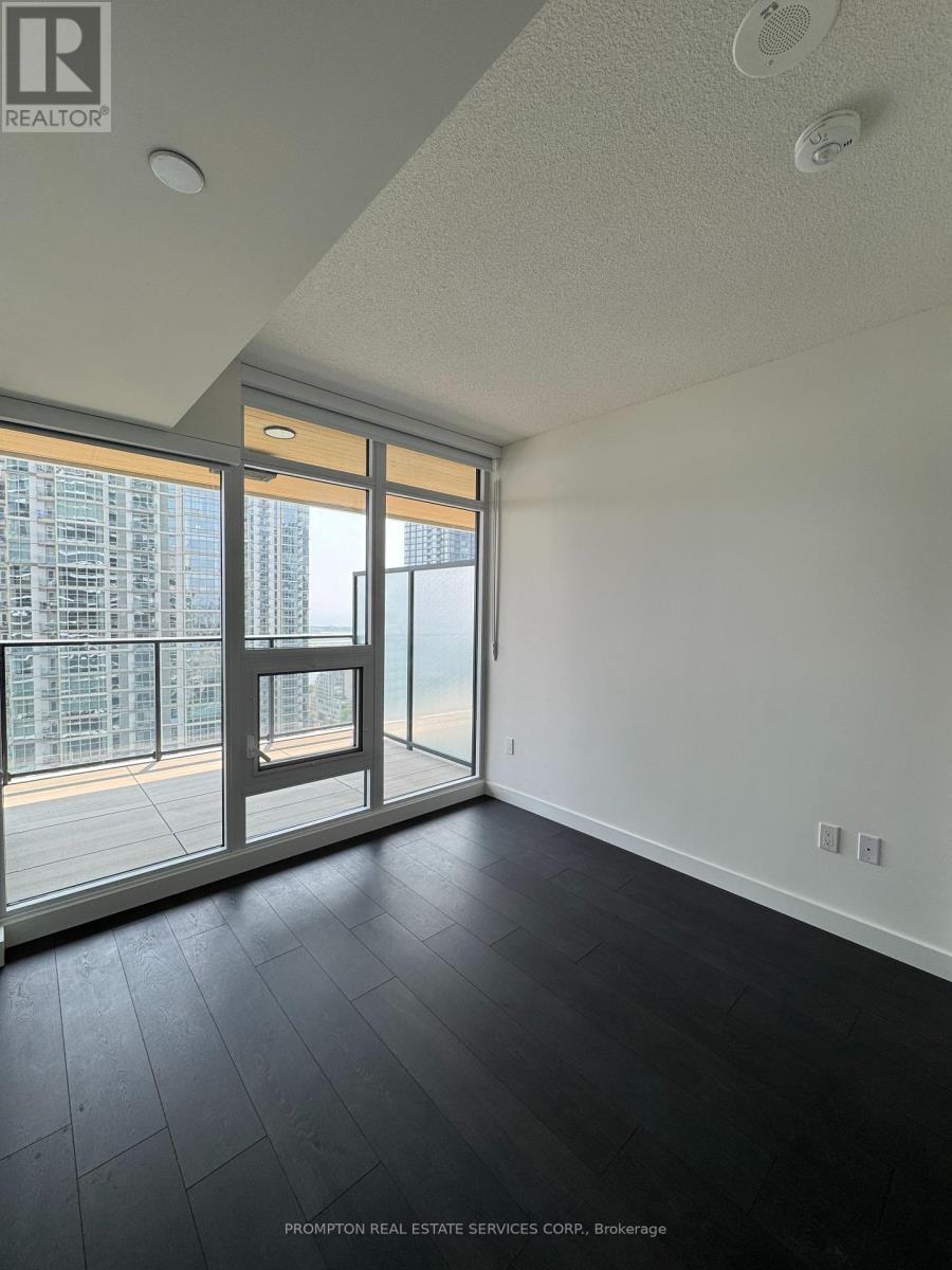 2806 - 1 Concord Cityplace Way, Toronto, Ontario  M5V 0X3 - Photo 8 - C12213166