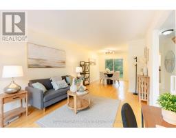 66 TUDOR GLEN CRESCENT, Toronto, Ontario
