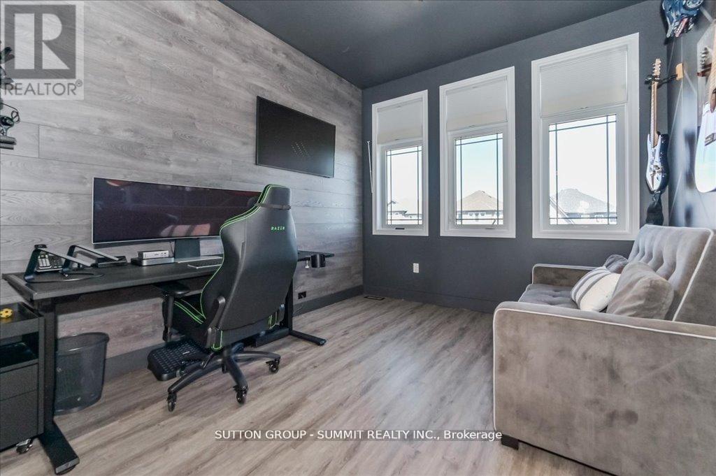 9 Mcintyre Lane, East Luther Grand Valley, Ontario  L9W 6T9 - Photo 24 - X12214516