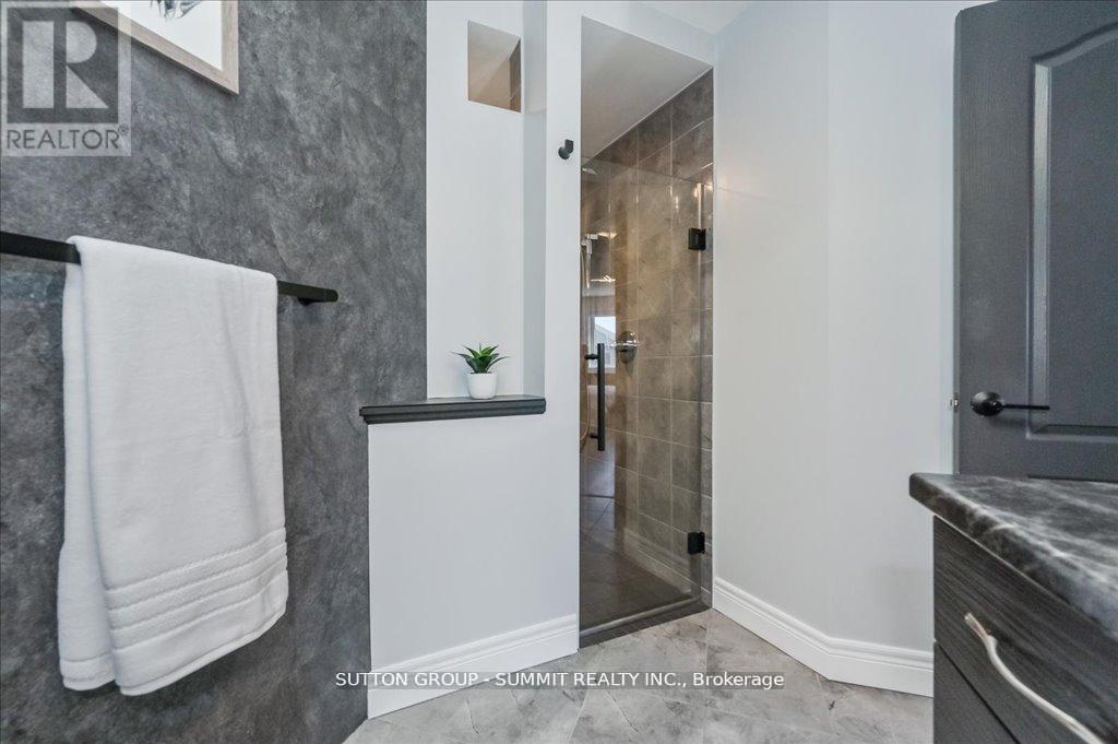 9 Mcintyre Lane, East Luther Grand Valley, Ontario  L9W 6T9 - Photo 25 - X12214516