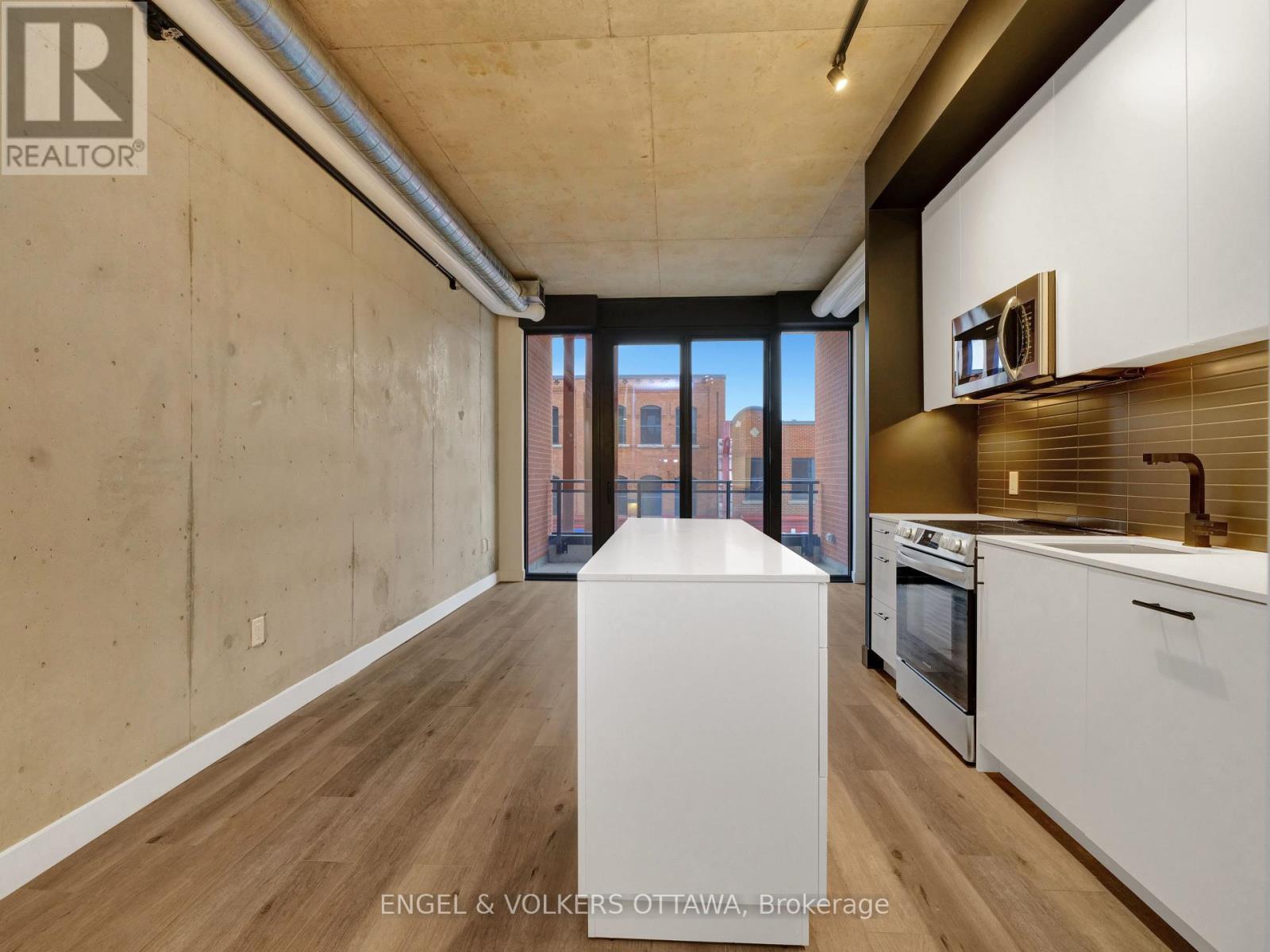 212 - 10 James Street, Ottawa, Ontario  K2P 1T2 - Photo 8 - X12207675