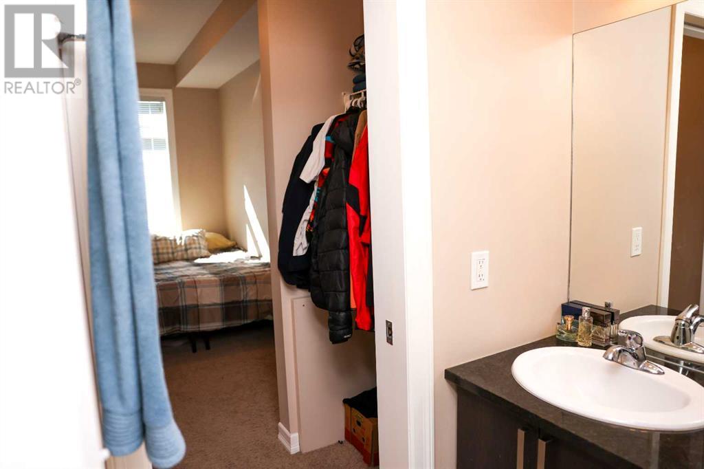 312, 117 Copperpond Common Se, Calgary, Alberta  T2Z 5E2 - Photo 11 - A2214249