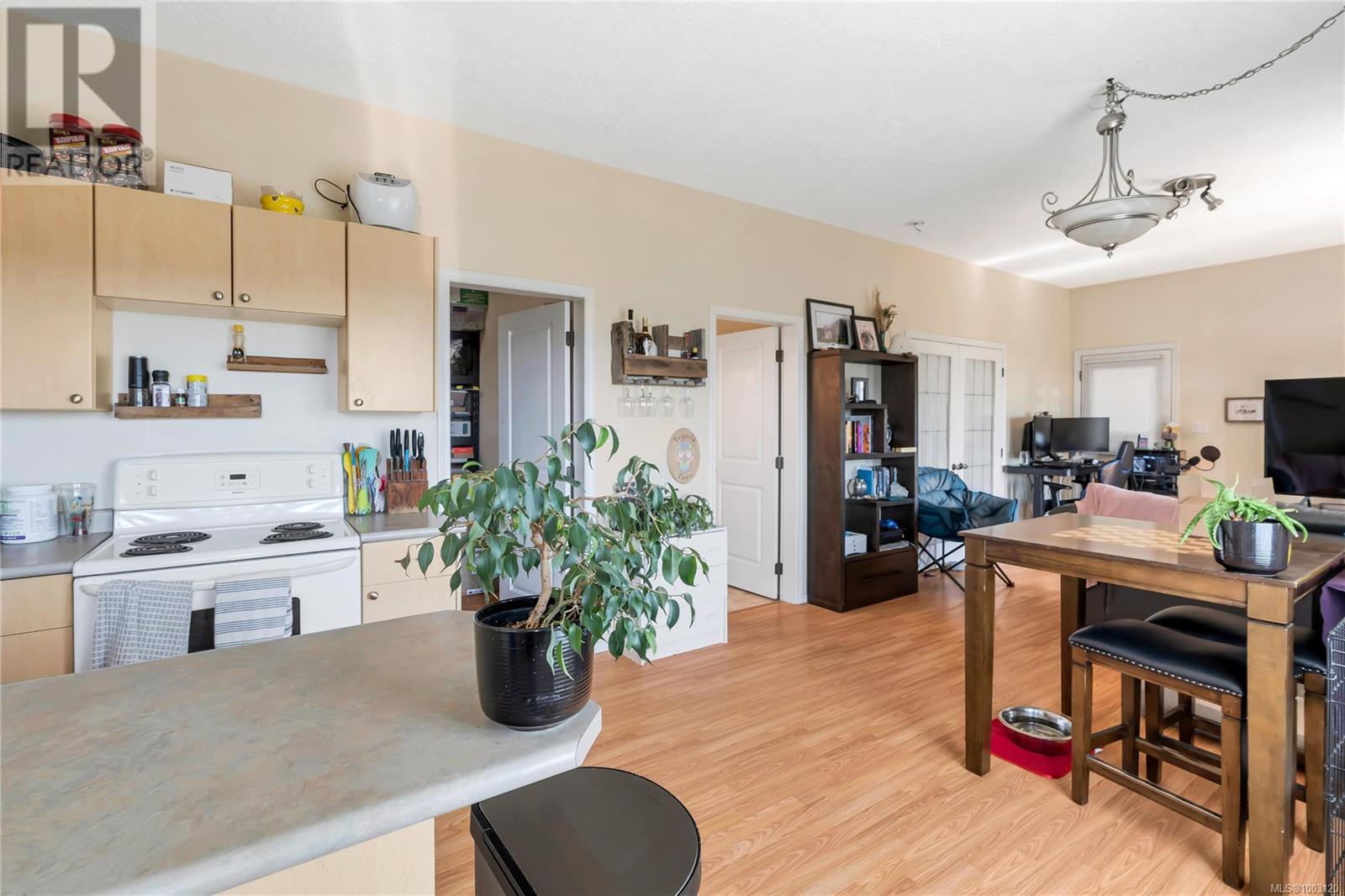 3352 Ravenwood Rd, Colwood, British Columbia  V9C 2X4 - Photo 49 - 1003120
