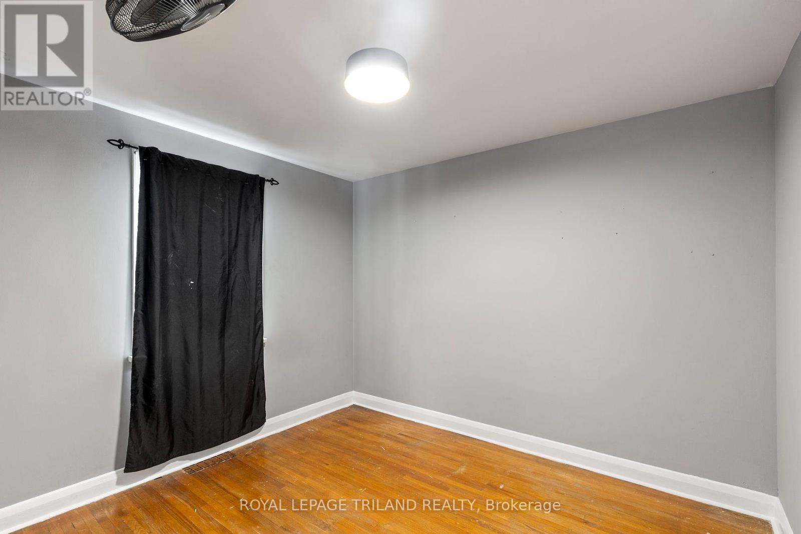 1069 Hamilton Road, London East, Ontario  N5W 1A7 - Photo 13 - X12214538