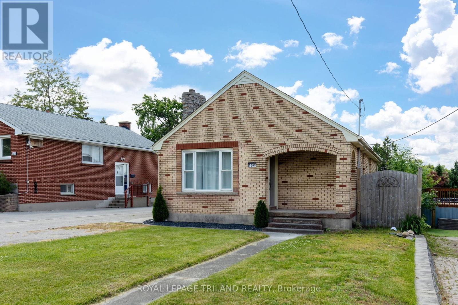 1069 Hamilton Road, London East, Ontario  N5W 1A7 - Photo 30 - X12214538