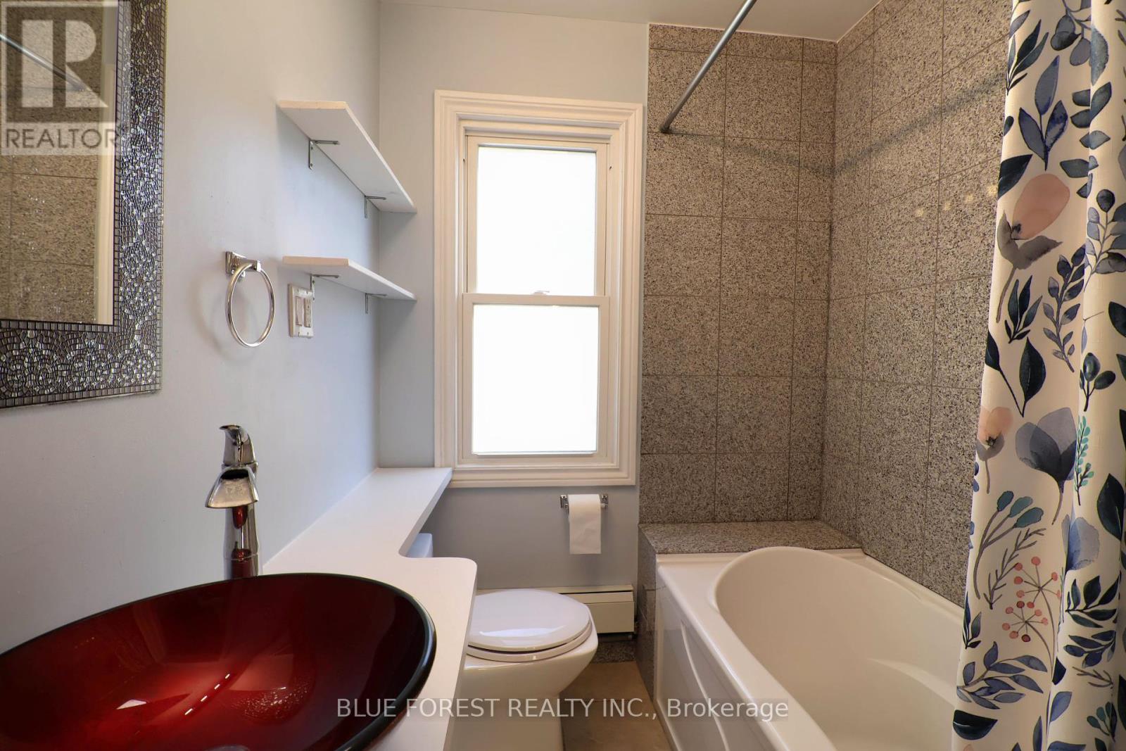 294 Wharncliffe Road S, London South, Ontario  N6J 2L5 - Photo 10 - X12214549