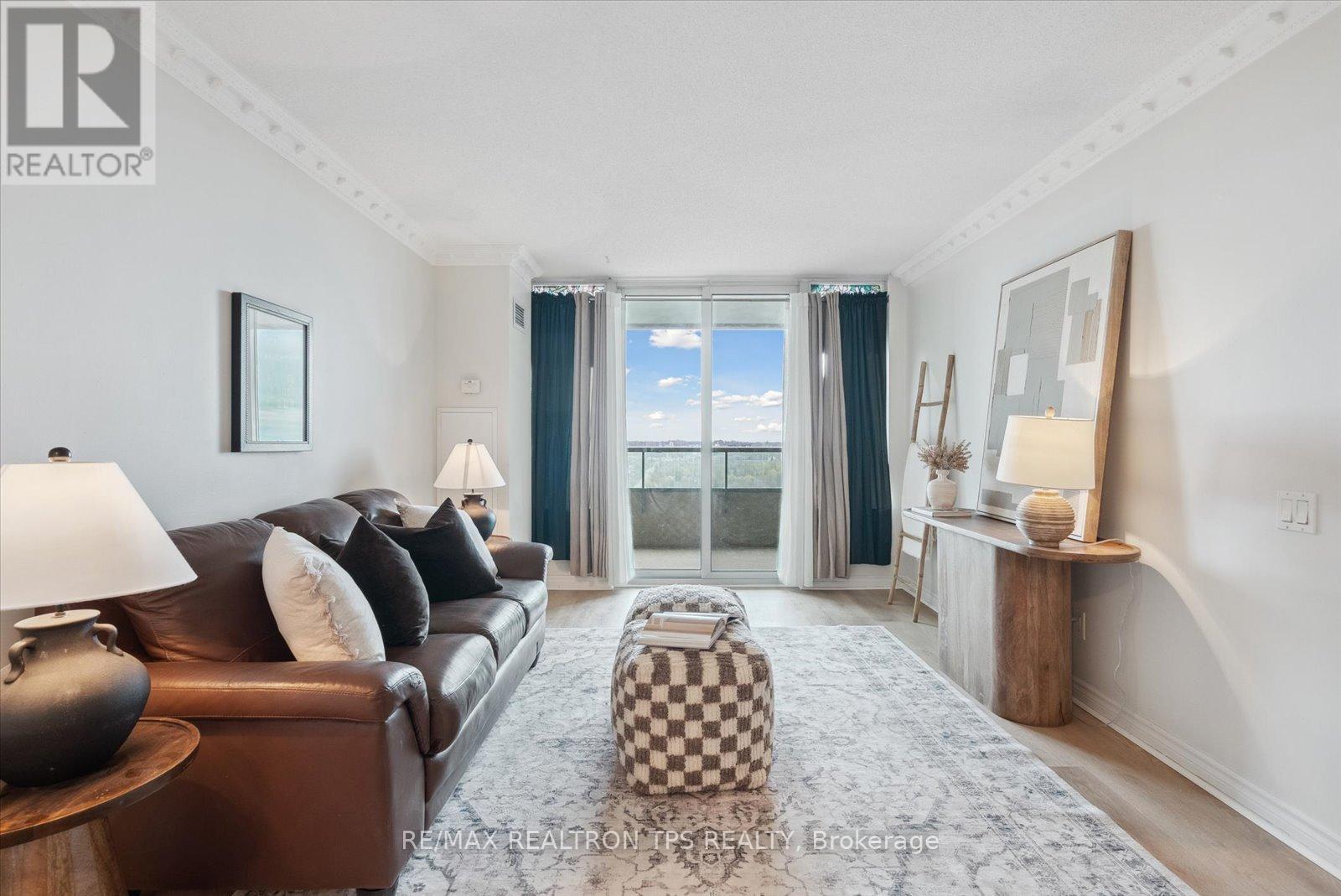 2402 - 61 Town Centre Court, Toronto, Ontario  M1P 5C5 - Photo 12 - E12213158