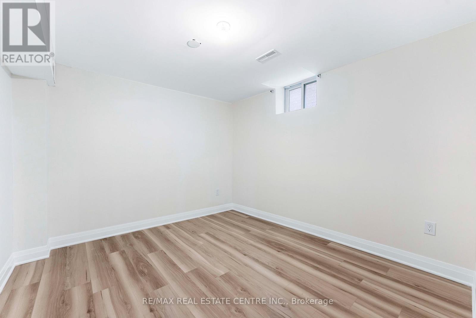40 Octillo Boulevard, Brampton, Ontario  L6R 2P6 - Photo 10 - W12206384