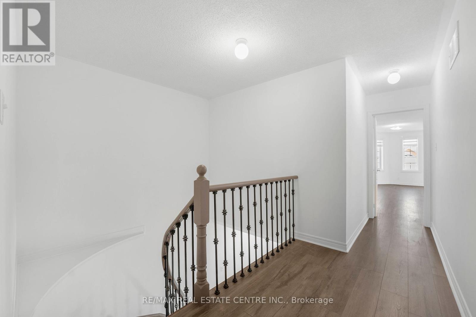 40 Octillo Boulevard, Brampton, Ontario  L6R 2P6 - Photo 14 - W12206384